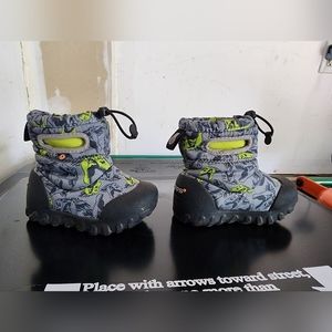 Bogs toddler snow boots